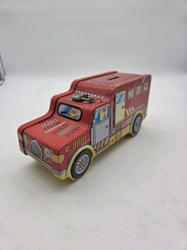Blechspielzeug feuerwehr - -,