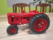 McCormick Traktor Ertl