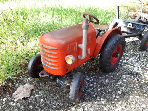 Schwerer metall steyr trecker - schwerer,